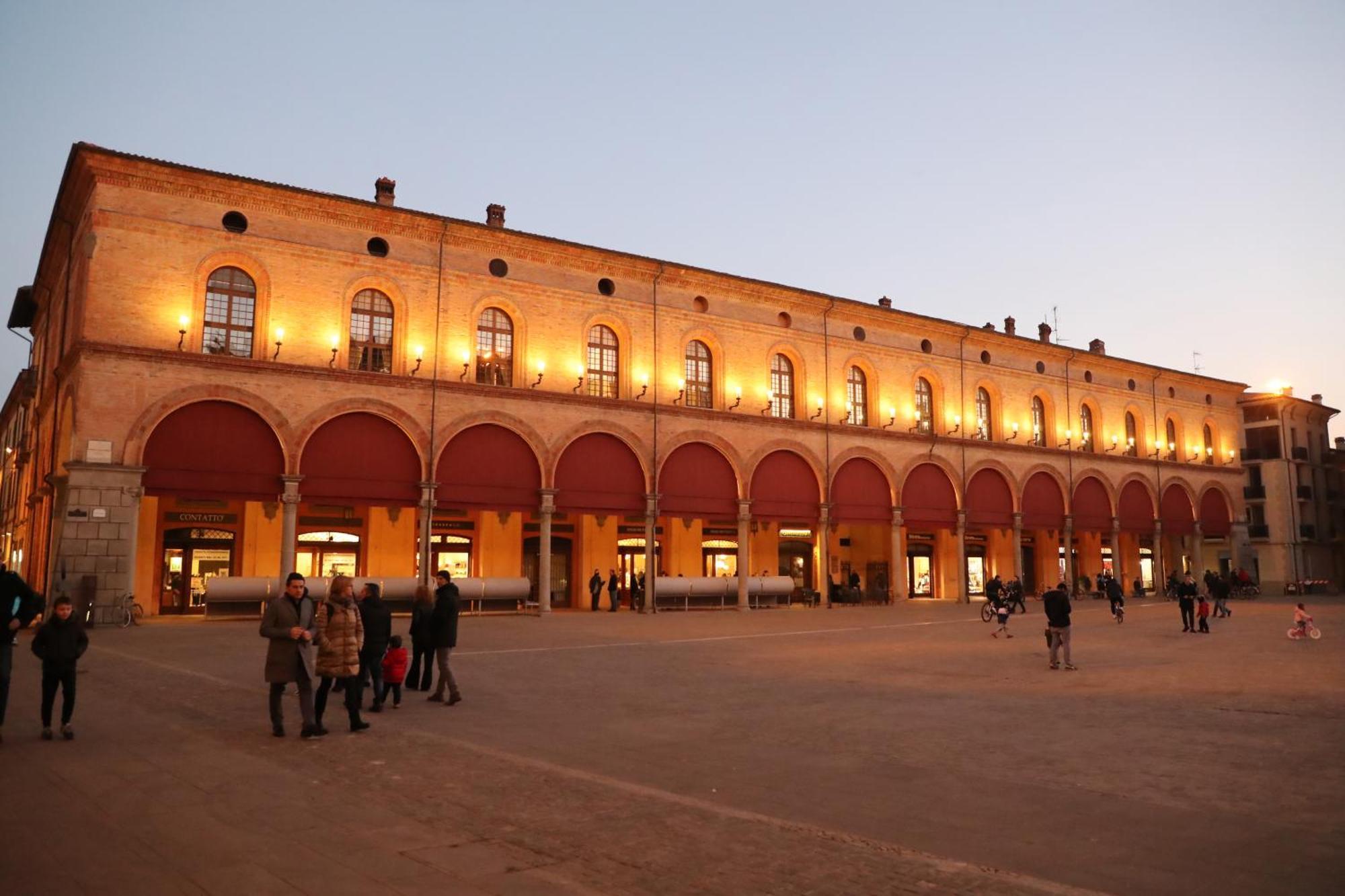 Ferienwohnung Le Due Corti Centro Storico - Autodromo Imola Exterior foto