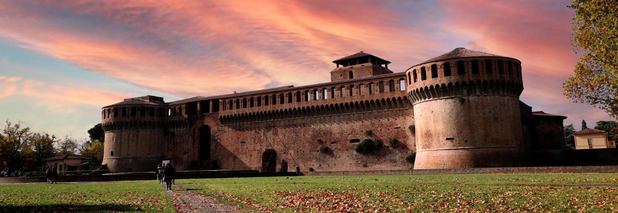 Ferienwohnung Le Due Corti Centro Storico - Autodromo Imola Exterior foto